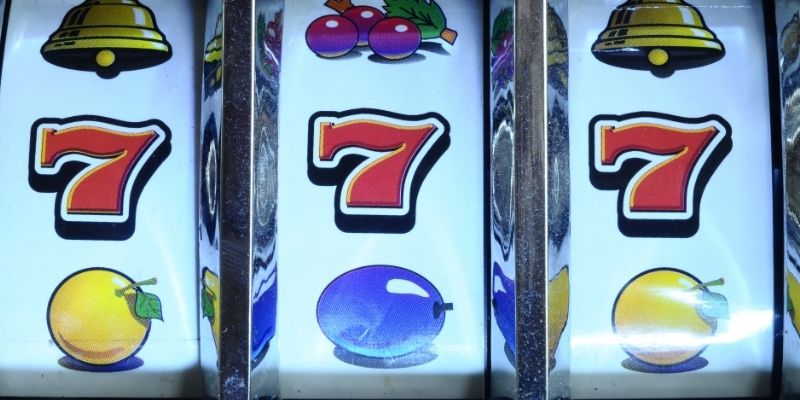 Card cashback offers return a portion of losses, giving players more resilience in gameplay